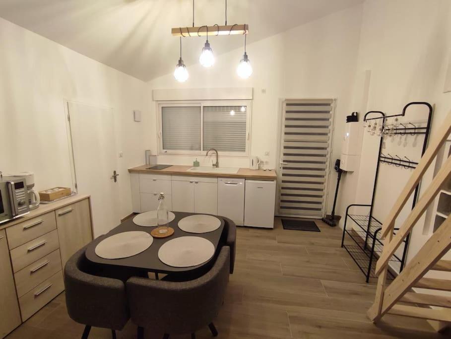 Maison Studio 4 Personnes Avec Mezzanine Saint-Marcel  Bagian luar foto